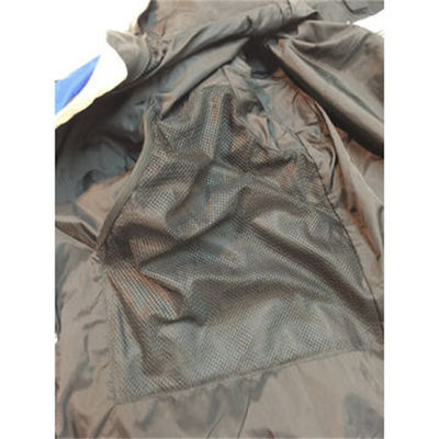 Middelgroot Ski Snow Mens Lightweight Jacket van de zachte Waterdichte Mensen van Windjekkerjasjes met Verborgen Kap