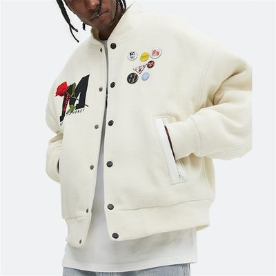OEM van de de Jasjeswinter 100% van Varsity van het Douaneborduurwerk de Wol Rose Fleece Letter Bomber Jacket